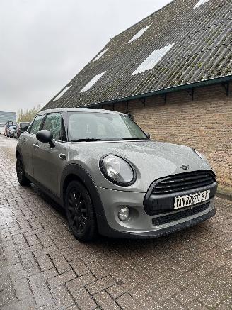  Mini One  2019/4