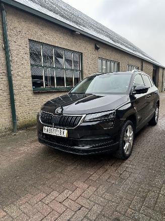 uszkodzony samochody osobowe Skoda Karoq 1.5 TSI ACT Style business 2019/1