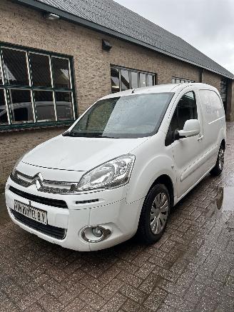 danneggiata veicoli commerciali Citroën Berlingo 1.6 HDI 500 Club 2015/3