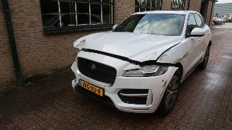 Avarii autoturisme Jaguar F-Pace Jaguar F-PACE 2.0 Portfolio AWD 30t 2018/6