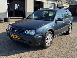 Voiture accidenté Volkswagen Golf Variant 1.6 16V Turijn. ( inruil verkregen) 2006/1