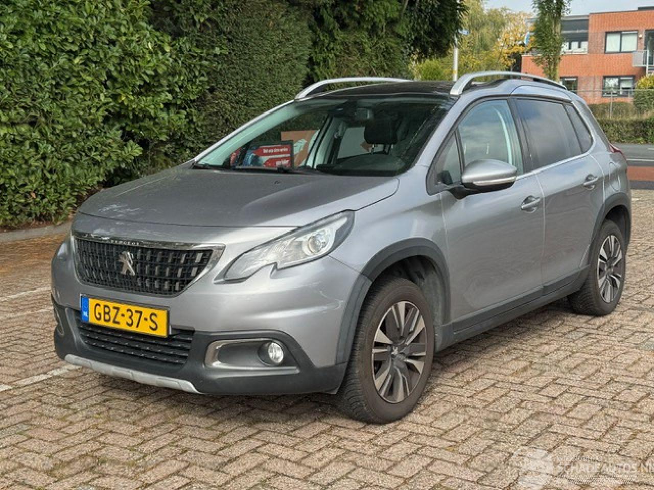 Peugeot 2008 1.2 PureTech GT-Line NAVI | CAMERA | PANO | TREKHAAK. ( inruil verkregen )