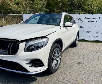 Schadeauto Mercedes GLC 220 d 4Matic AMG 2019/4