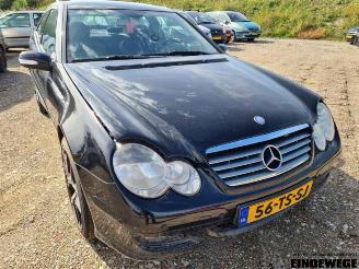 Mercedes C-klasse C Sportcoupe (C203), Hatchback, 2000 / 2008 1.8 C-180K 16V picture 4