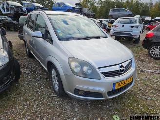 rozbiórka samochody osobowe Opel Zafira Zafira (M75), MPV, 2005 / 2015 2.2 16V Direct Ecotec 2007/11