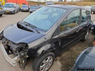 Coche siniestrado Renault Modus Modus/Grand Modus (JP), MPV, 2004 / 2012 1.2 16V TCE 100 2008/5