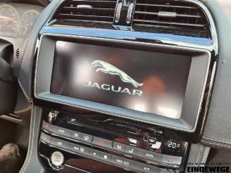 Jaguar F-Pace F-Pace, SUV, 2015 / 2025 2.0 Turbo 16V AWD picture 16