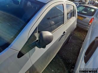 Chevrolet Aveo Aveo (300), Hatchback, 2006 / 2015 1.2 16V picture 9