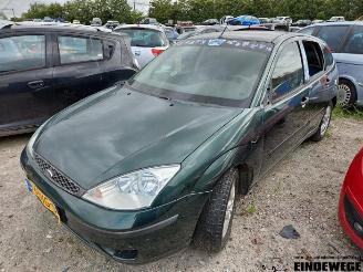 Uttjänta bilar auto Ford Focus Focus 1, Hatchback, 1998 / 2004 1.6 16V 2003/9