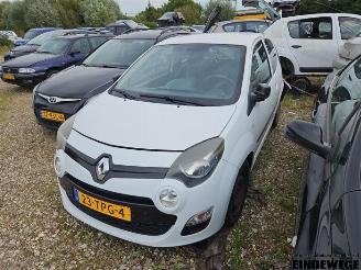 Auto da rottamare Renault Twingo Twingo II (CN), Hatchback 3-drs, 2007 / 2014 1.2 16V 2012/3