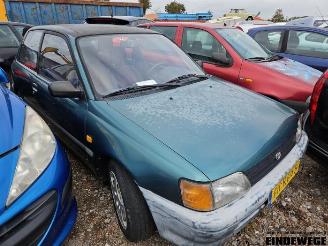 Coche siniestrado Toyota Starlet Starlet (EP8/NP8), Hatchback, 1989 / 1996 1.3 Friend,XLi 12V 1992/7
