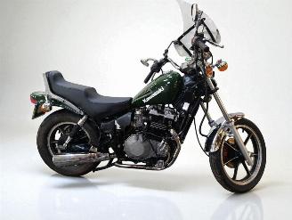 krockskadad bil motor Kawasaki LTD 450  1986/7