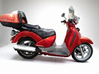 danneggiata motocicli Aprilia Shiver 750 SCARABEO 1990/10