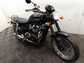 damaged motor cycles Triumph Scrambler  2012/9