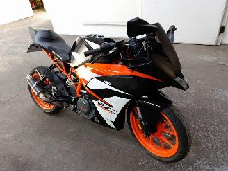 danneggiata motocicli KTM  RC 390 2018/6