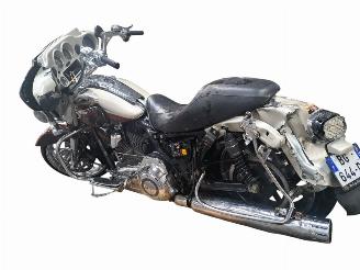 Harley-Davidson Street Glide CVO picture 7