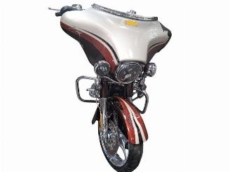 Harley-Davidson Street Glide CVO picture 21