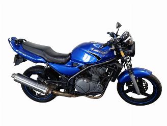 damaged motor cycles Kawasaki ER - 5  2006/10