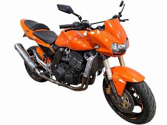 Kawasaki Z 1000  picture 16