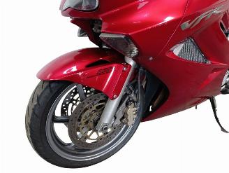 Honda VFR 800  picture 12