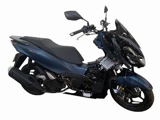 uszkodzony skutery Honda  PCX 2025/1