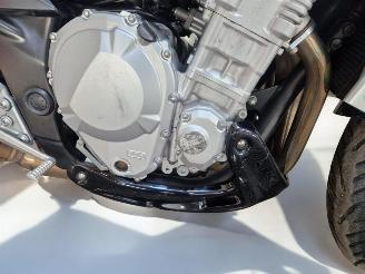 Suzuki Bandit 650  picture 10