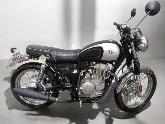 škoda motocykly Mash  FIVE HUNDRED 2014/10