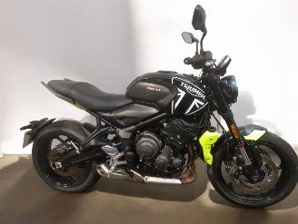 škoda motocykly Triumph Trident 660  2023/12