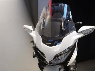 Honda GoldWing DCT picture 2