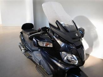 Suzuki  BURGMAN picture 9