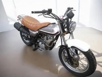 Suzuki VanVan 125  picture 14