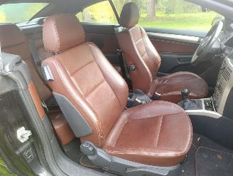 Opel Astra H TWINTOP CABRIOLET 1.9 CDTI- 16V TURBO picture 21