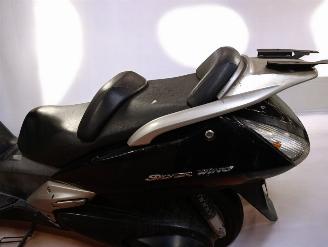 Honda  FJS SILVERWING picture 16