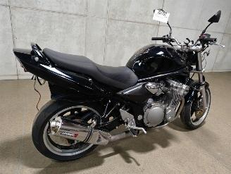Suzuki Bandit 600  picture 16