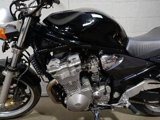 Suzuki Bandit 600  picture 8