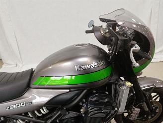Kawasaki Z 900 RS picture 16
