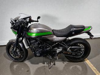 Kawasaki Z 900 RS picture 3