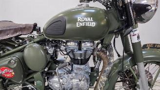 Royal Enfield  CLASSIC picture 5