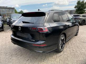 uszkodzony samochody osobowe Volkswagen Golf Variant 1.5 eTSI DSG R-Line *NAVI - MATRIX* 2025/1