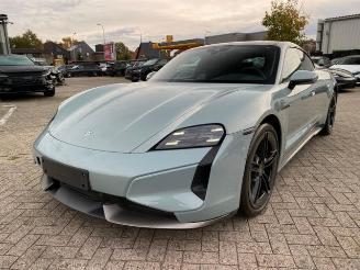 damaged passenger cars Porsche Taycan Turbo S *PCCB - SOFTCLOSE - PANORAMA* 2024/5