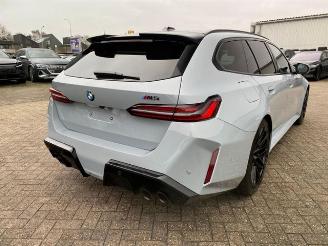 skadebil auto BMW M5 Touring *HEAD-UP - PANO - BOWERS - 360* 2025/2