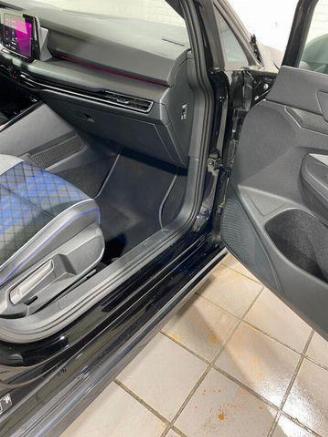 Volkswagen Golf R 4Motion picture 14