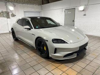 Damaged car Porsche Taycan Sport Turismo KERAMIK/CHRONO/PANO/360/ 2025/10
