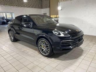 Coche accidentado Porsche Cayenne E-Hybrid Coupe CHRONO/HUD/PANO/360/AHK 2023/3