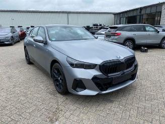 Schadeauto BMW i5 xDrive40 M Sport Pro PANO/HUD/AHK/360/NAVI 2024/4