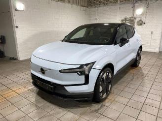 uszkodzony samochody osobowe Volvo EX30 Ultra AWD Performance PANO/360/H&K/NAVI 2025/5