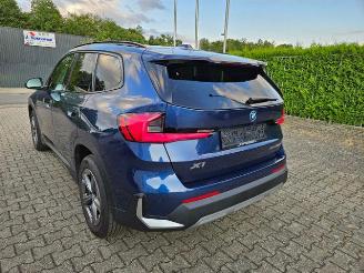 krockskadad bil auto BMW X1 xDrive 25e PANO/KAM/NAVI 2025/6