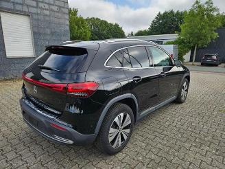 krockskadad bil auto Mercedes EQA 250+ AHK/KAM/NAVI 2023/5