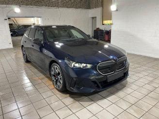 Damaged car BMW i5 M60 xDrive Touring PANO/HUD/AHK/B&W/360/NAVI 2024/3
