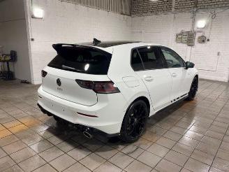 damaged passenger cars Volkswagen Golf GTI Clubsport PANO/HUD/360/H&K/NAVI 2026/3